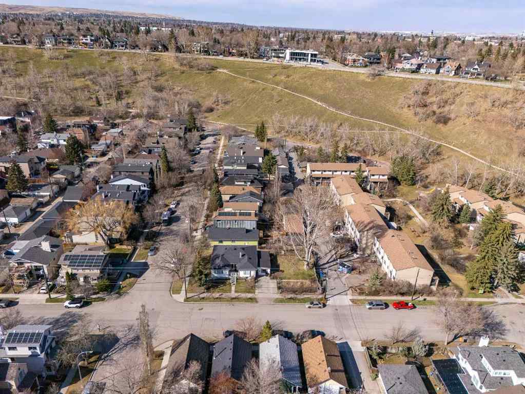 MLS® A2267138 - 414 7 Avenue NW in Sunnyside Calgary, Residential