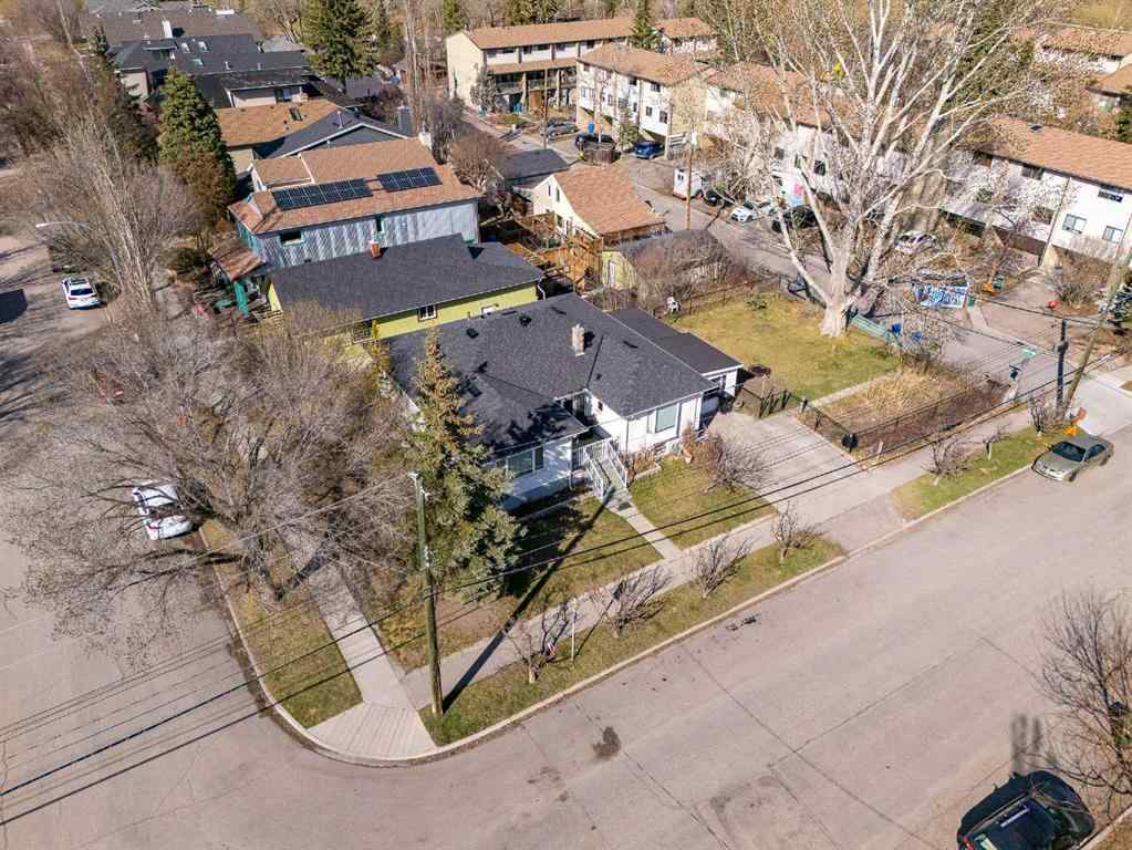 MLS® A2267138 - 414 7 Avenue NW in Sunnyside Calgary, Residential