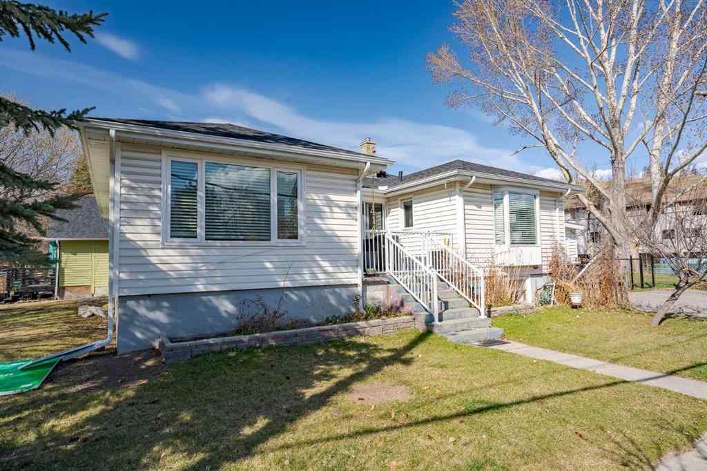 MLS® A2267138 - 414 7 Avenue NW in Sunnyside Calgary, Residential