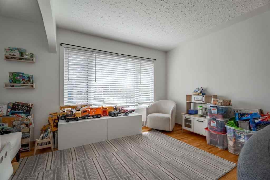 MLS® A2267138 - 414 7 Avenue NW in Sunnyside Calgary, Residential