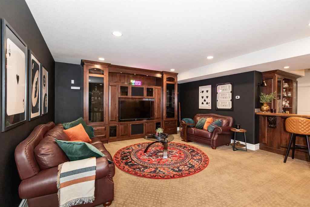 MLS® A2267139 - 5323 48 Street  in Madison Park Innisfail, Residential