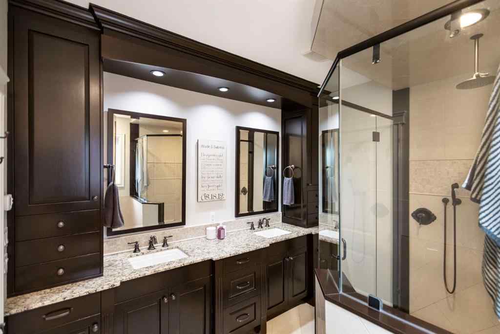 MLS® A2267139 - 5323 48 Street  in Madison Park Innisfail, Residential