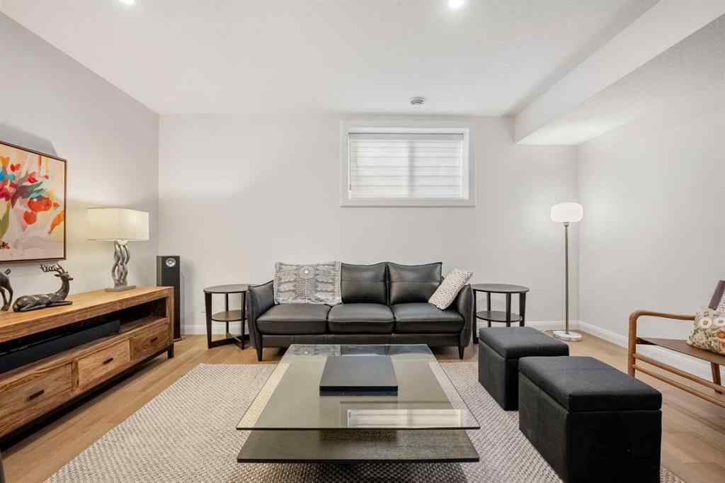 MLS® A2267140 - 218 Mitchell Heath NW in Glacier Ridge Calgary, Residential