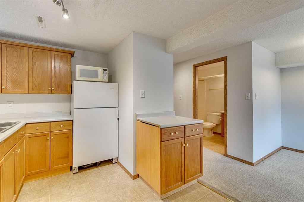 MLS® A2267141 - 522 & 524 27 Avenue NW in Mount Pleasant Calgary, Residential