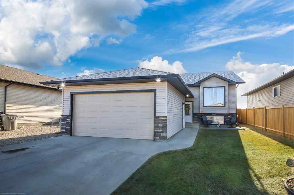 MLS® A2267142 - 3207 43 Avenue  in Aurora Lloydminster, Residential
