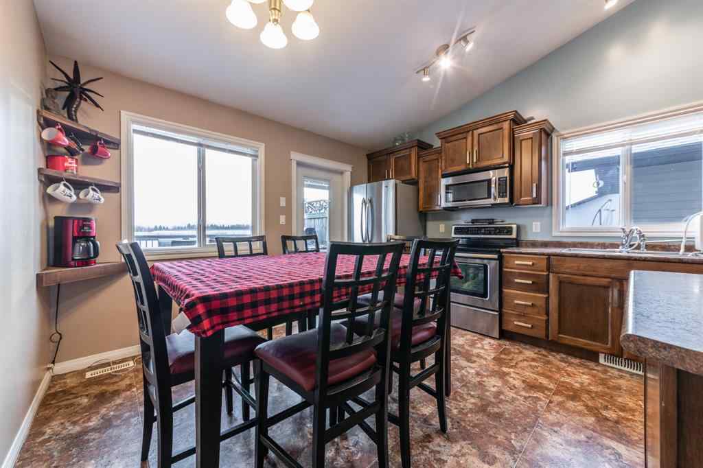 MLS® A2267142 - 3207 43 Avenue  in Aurora Lloydminster, Residential