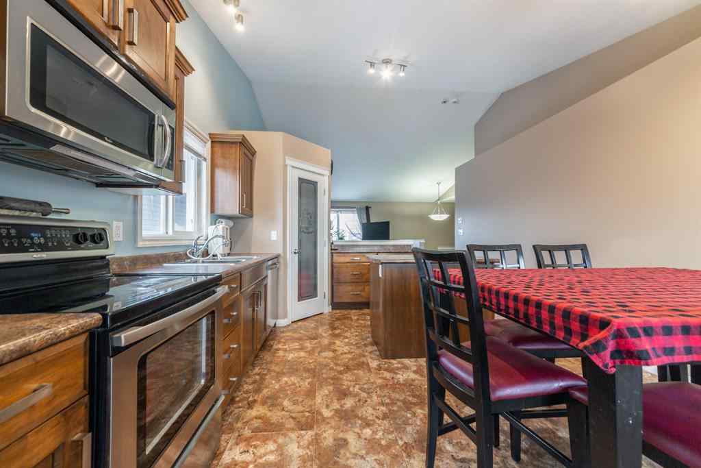 MLS® A2267142 - 3207 43 Avenue  in Aurora Lloydminster, Residential