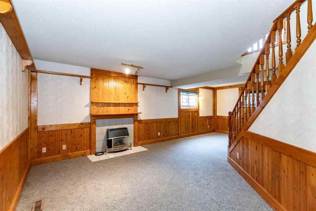 MLS® A2267145 - 4828 44 Street  in Central Innisfail Innisfail, Residential