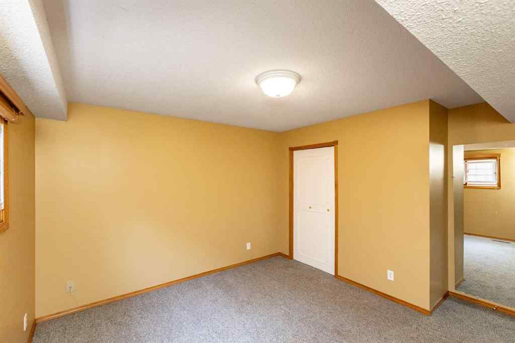 MLS® A2267145 - 4828 44 Street  in Central Innisfail Innisfail, Residential