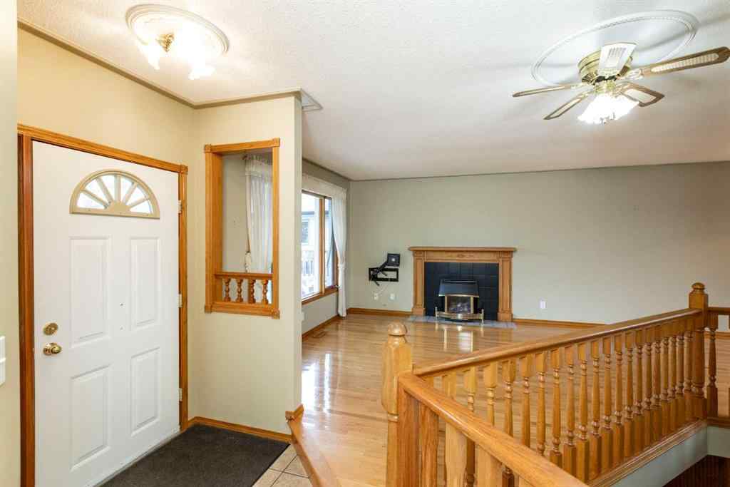 MLS® A2267145 - 4828 44 Street  in Central Innisfail Innisfail, Residential