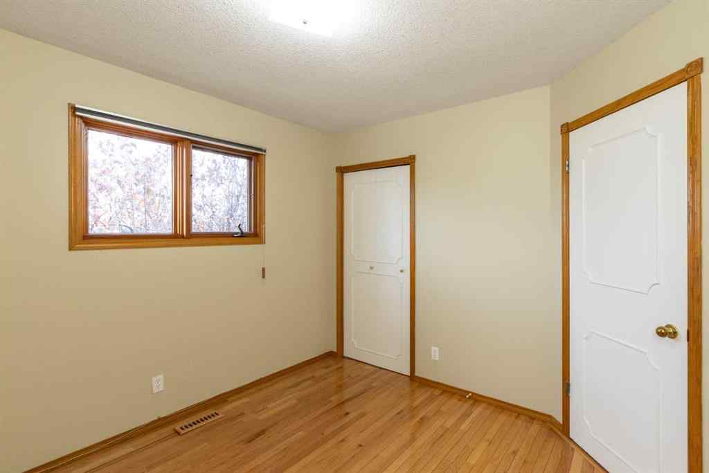 MLS® A2267145 - 4828 44 Street  in Central Innisfail Innisfail, Residential