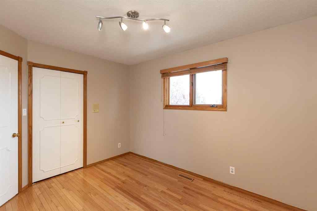 MLS® A2267145 - 4828 44 Street  in Central Innisfail Innisfail, Residential