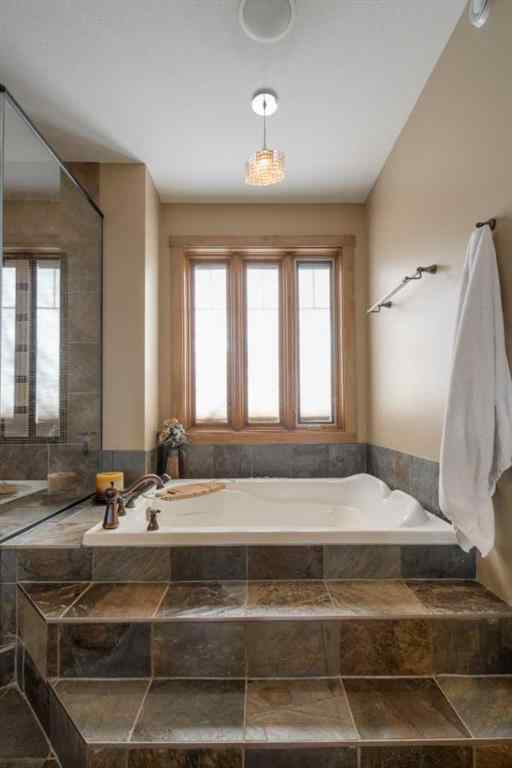 MLS® A2267147 - 210 Sandstone Place S in Southridge Lethbridge, Residential