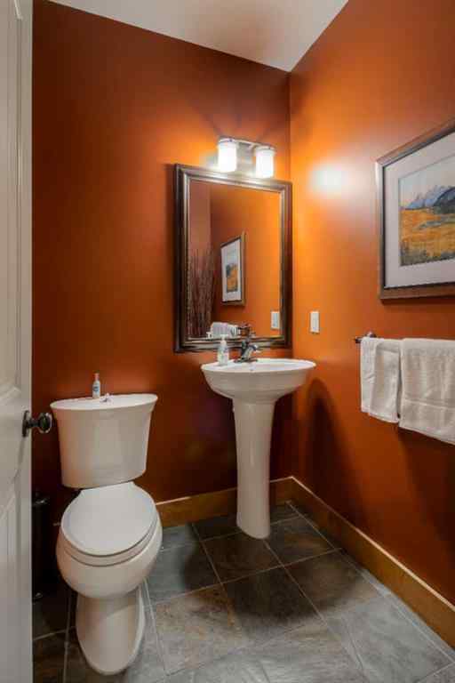 MLS® A2267147 - 210 Sandstone Place S in Southridge Lethbridge, Residential