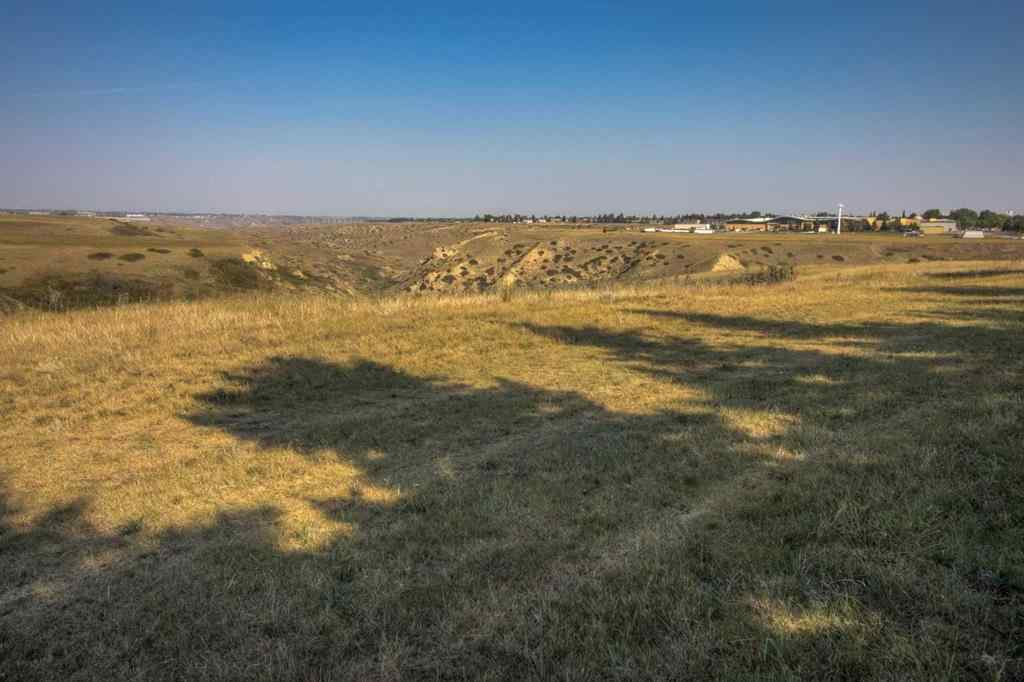 MLS® A2267147 - 210 Sandstone Place S in Southridge Lethbridge, Residential