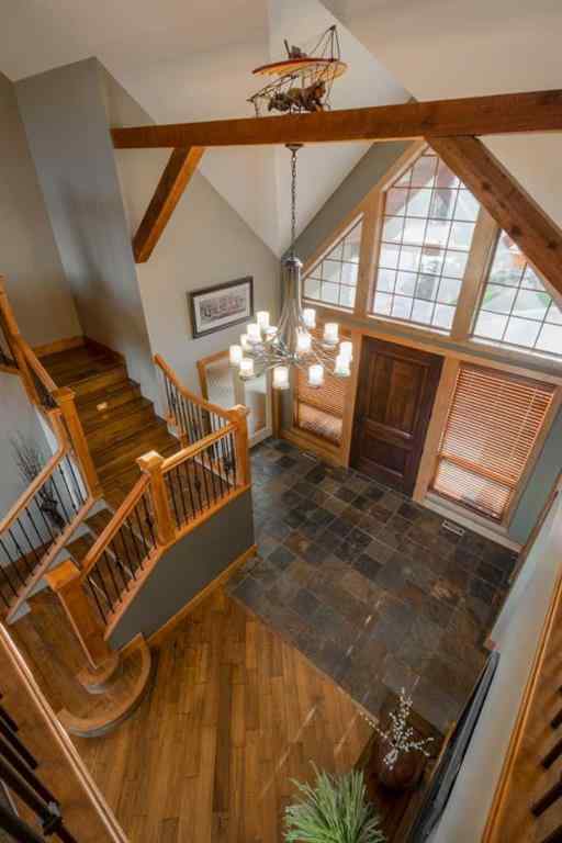 MLS® A2267147 - 210 Sandstone Place S in Southridge Lethbridge, Residential