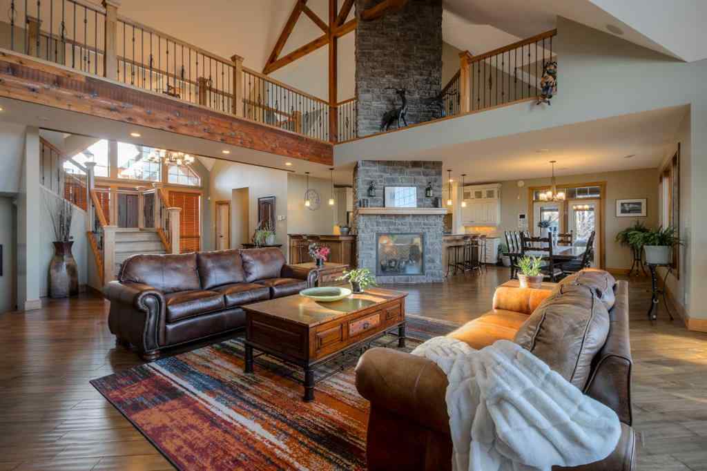 MLS® A2267147 - 210 Sandstone Place S in Southridge Lethbridge, Residential