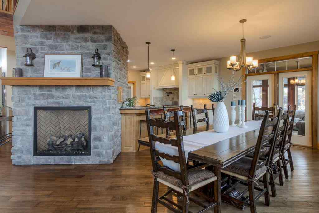 MLS® A2267147 - 210 Sandstone Place S in Southridge Lethbridge, Residential