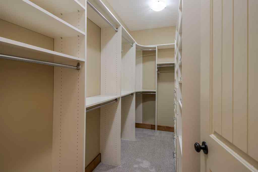 MLS® A2267147 - 210 Sandstone Place S in Southridge Lethbridge, Residential