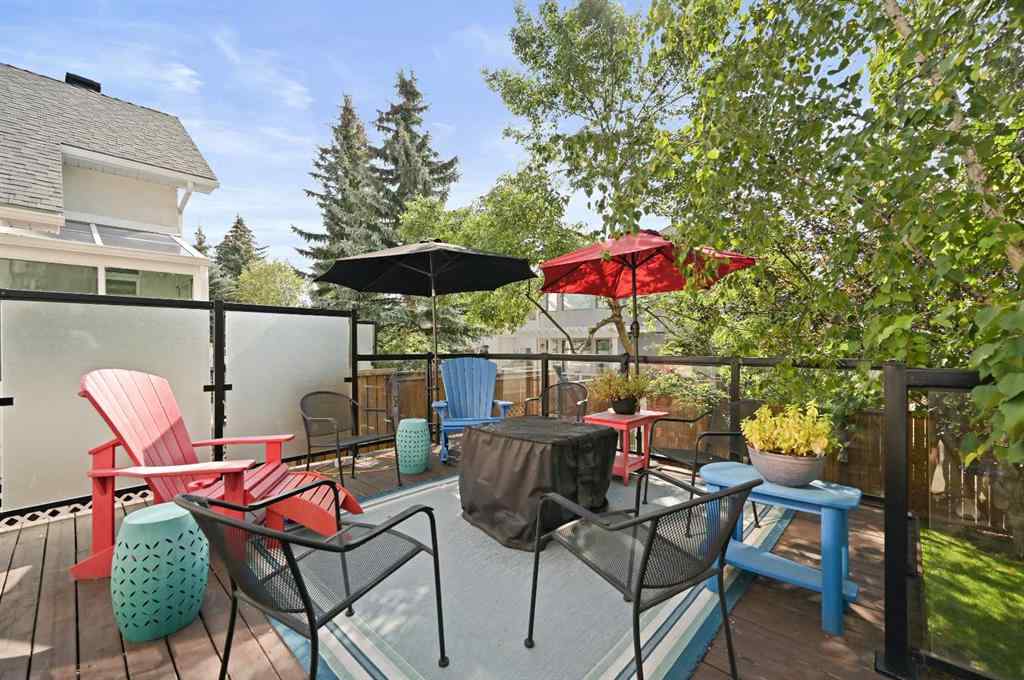 MLS® A2267148 - 41 Strathridge Crescent SW in Strathcona Park Calgary, Residential