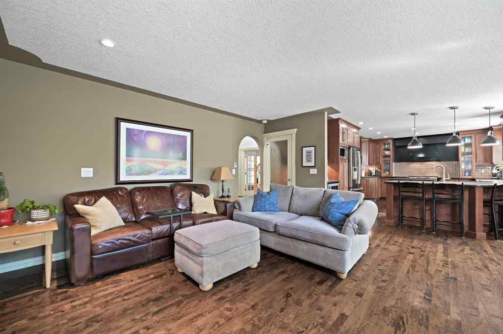 MLS® A2267148 - 41 Strathridge Crescent SW in Strathcona Park Calgary, Residential