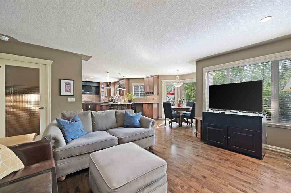 MLS® A2267148 - 41 Strathridge Crescent SW in Strathcona Park Calgary, Residential