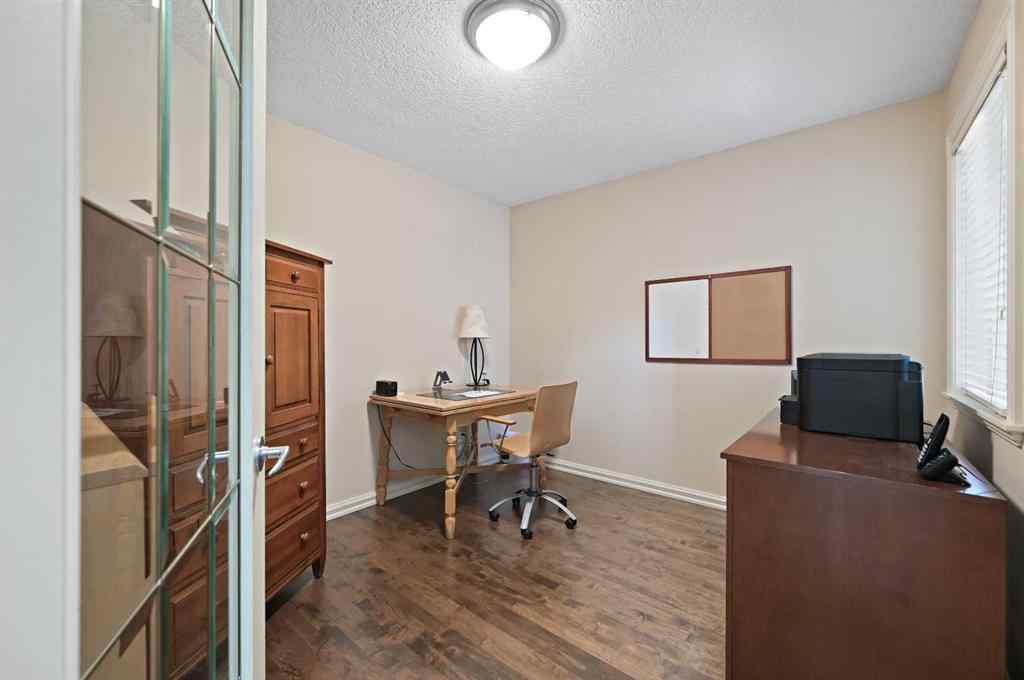 MLS® A2267148 - 41 Strathridge Crescent SW in Strathcona Park Calgary, Residential
