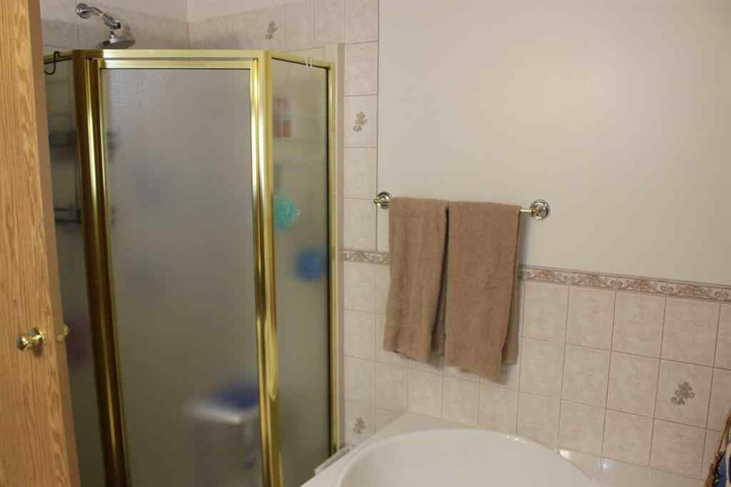 MLS® A2267149 - 408 Rogers Avenue  in NONE Picture Butte, Residential