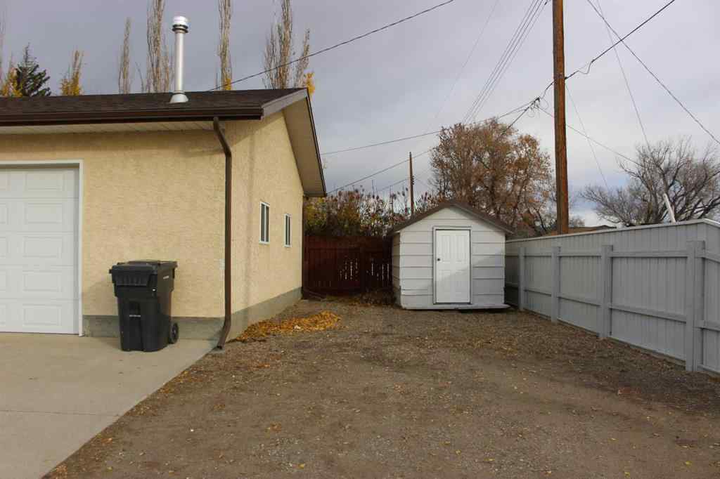 MLS® A2267149 - 408 Rogers Avenue  in NONE Picture Butte, Residential