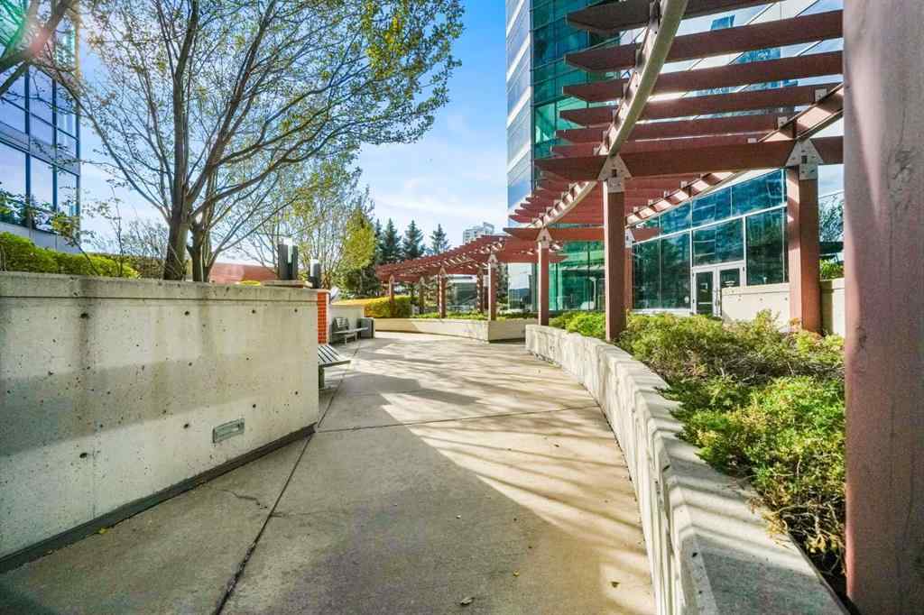 MLS® A2267151 - Unit #1102 220 12 Avenue SE in Beltline Calgary, Residential