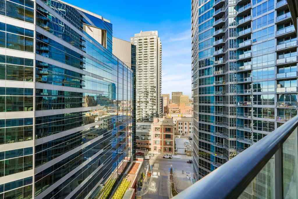 MLS® A2267151 - Unit #1102 220 12 Avenue SE in Beltline Calgary, Residential
