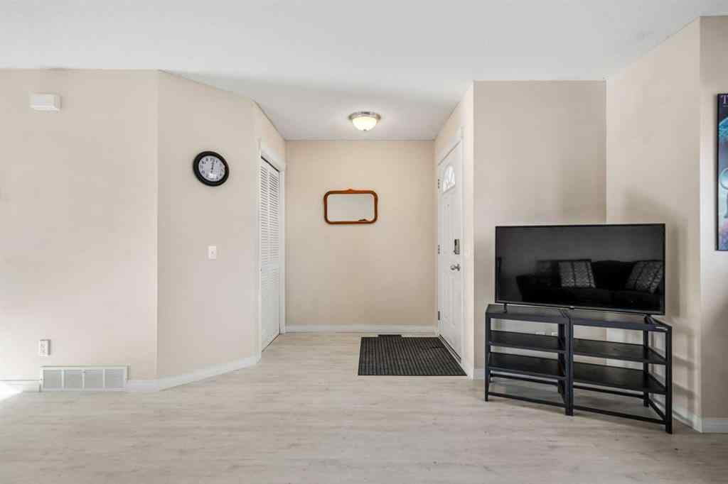 MLS® A2267152 - 141 Tuscany Valley Green  in Tuscany Calgary, Residential