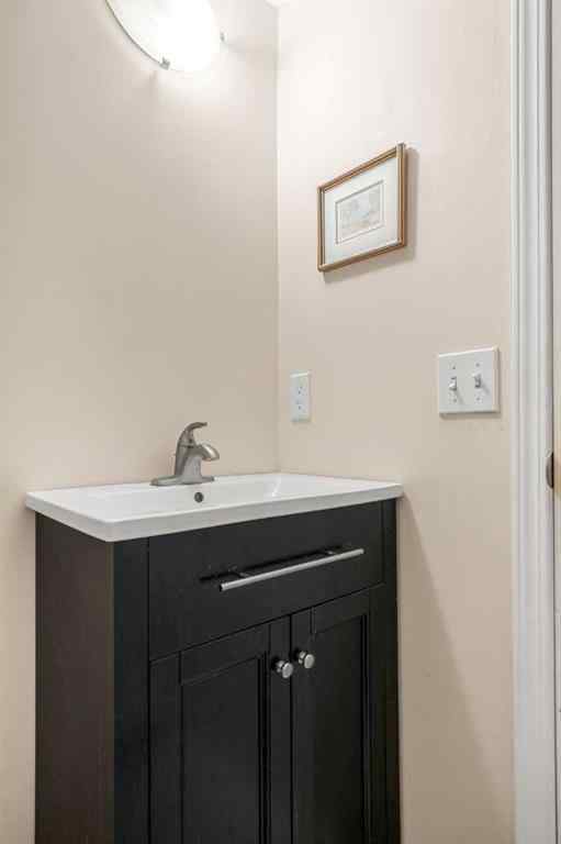 MLS® A2267152 - 141 Tuscany Valley Green  in Tuscany Calgary, Residential