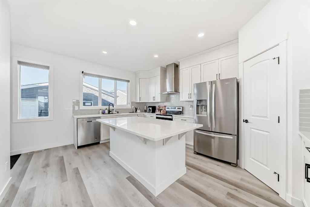 MLS® A2267156 - 109 Chelsea Glen   in Chelsea_CH Chestermere, Residential