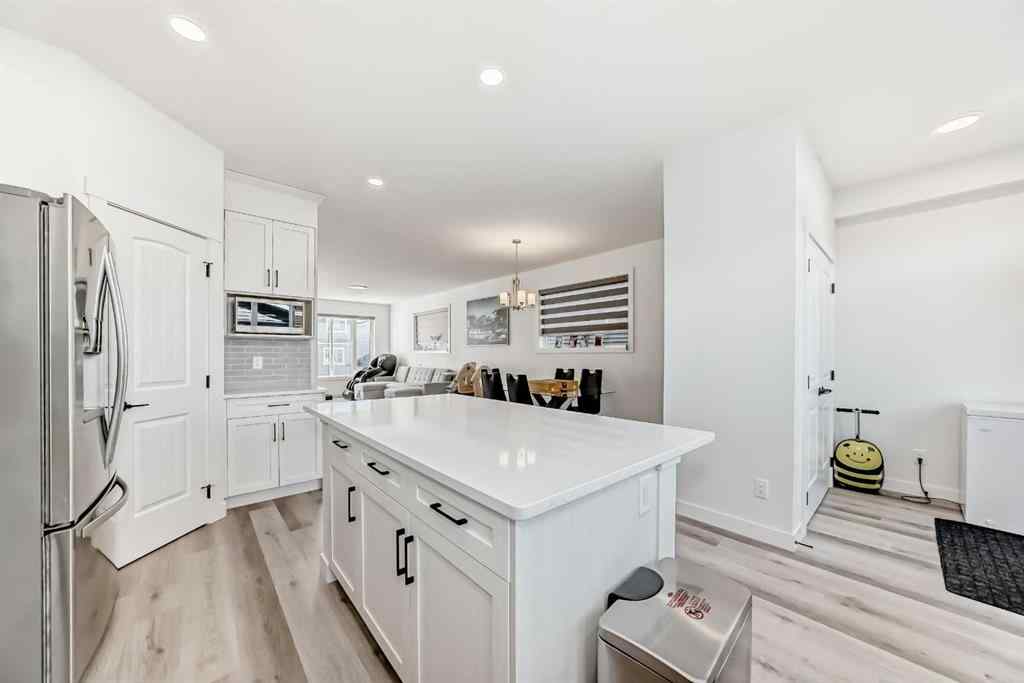 MLS® A2267156 - 109 Chelsea Glen   in Chelsea_CH Chestermere, Residential