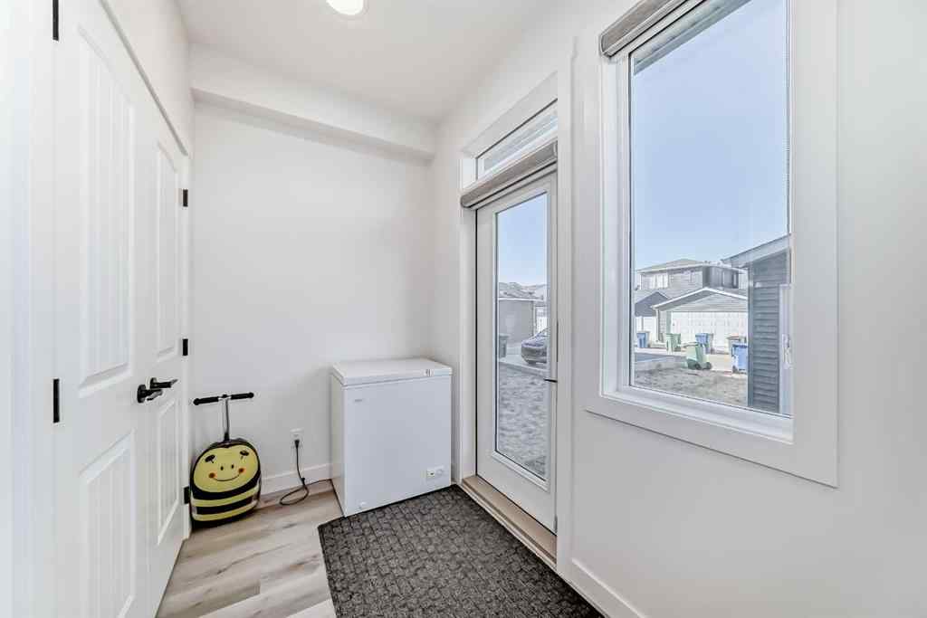 MLS® A2267156 - 109 Chelsea Glen   in Chelsea_CH Chestermere, Residential