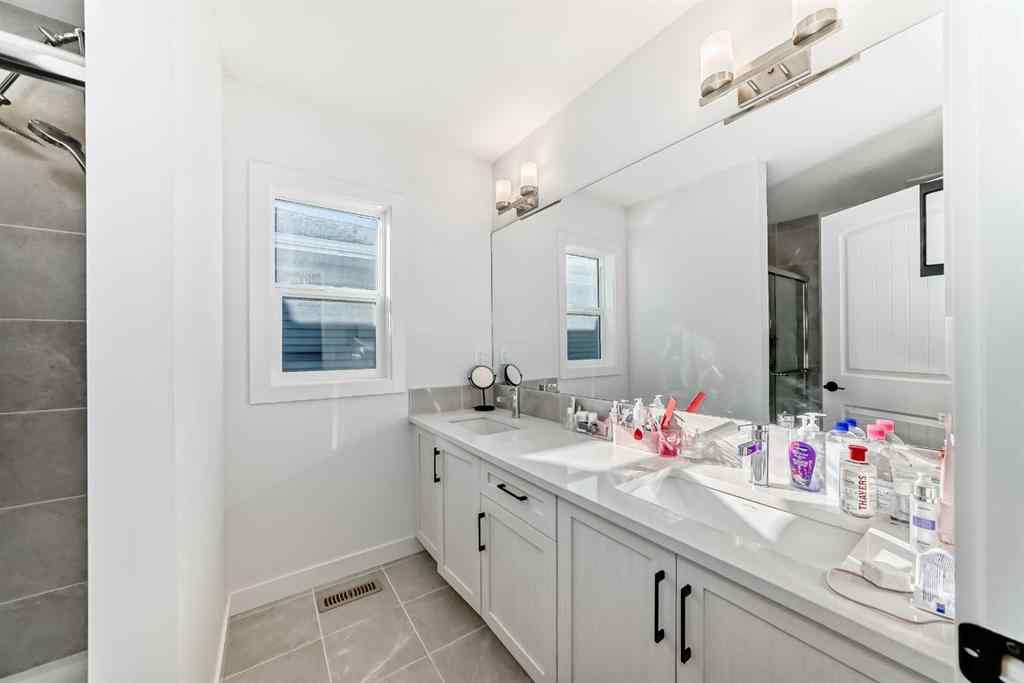 MLS® A2267156 - 109 Chelsea Glen   in Chelsea_CH Chestermere, Residential