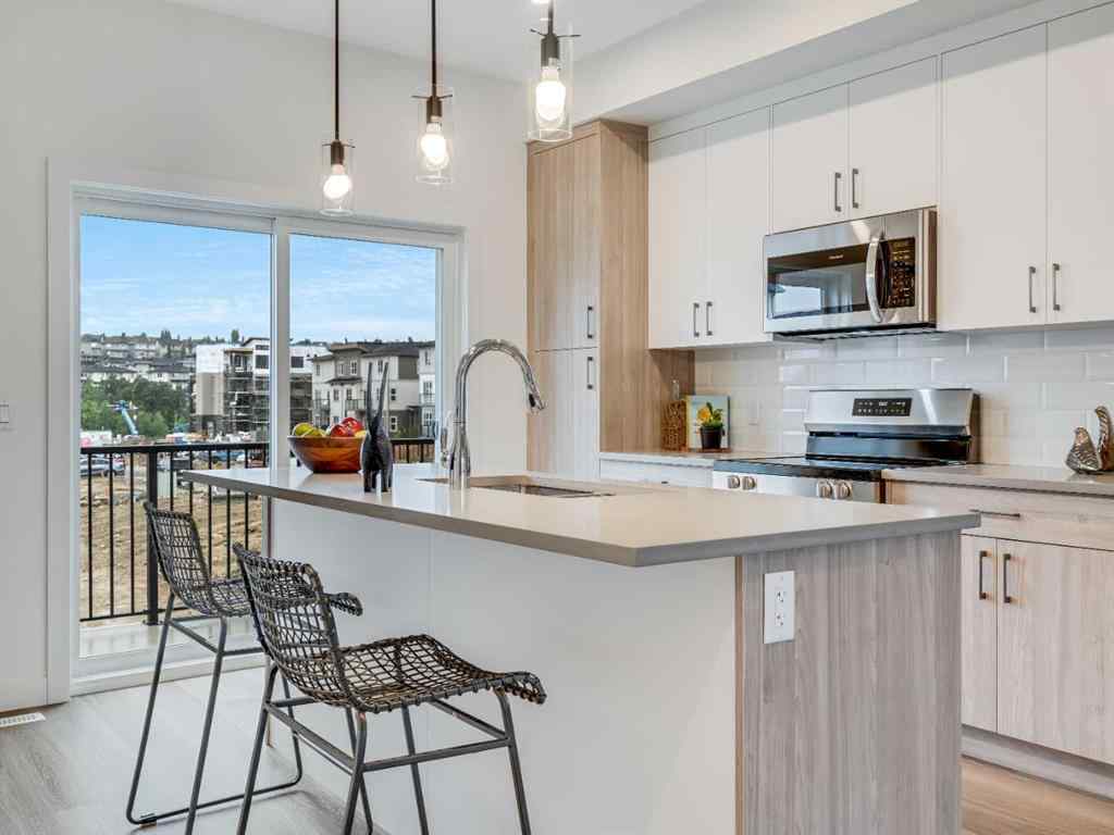 MLS® A2267158 - Unit #1305 200 SouthRidge Drive  in Westmount_OK Okotoks, Residential