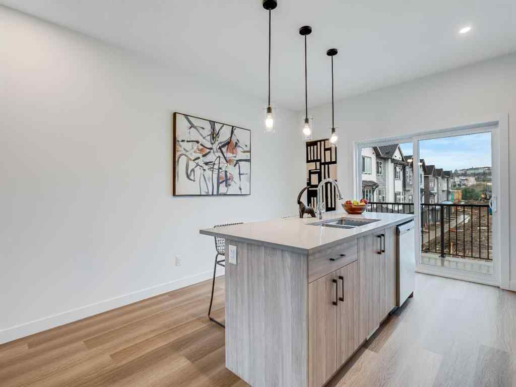 MLS® A2267158 - Unit #1305 200 SouthRidge Drive  in Westmount_OK Okotoks, Residential