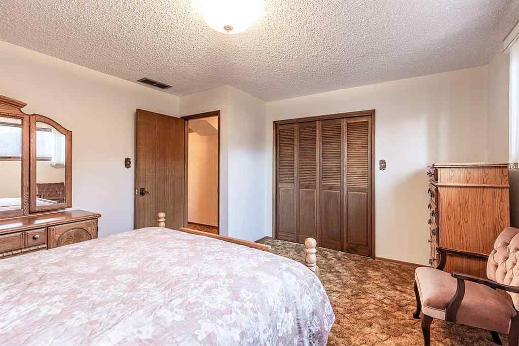 MLS® A2267160 - 2481 12 Avenue SE in Connaught Medicine Hat, Residential