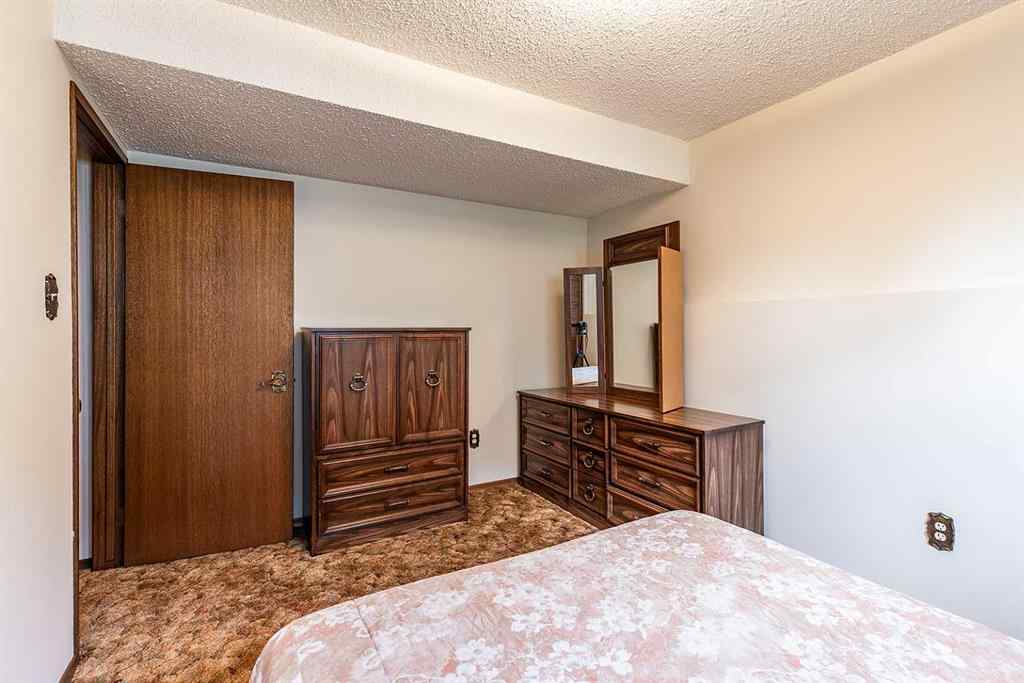 MLS® A2267160 - 2481 12 Avenue SE in Connaught Medicine Hat, Residential