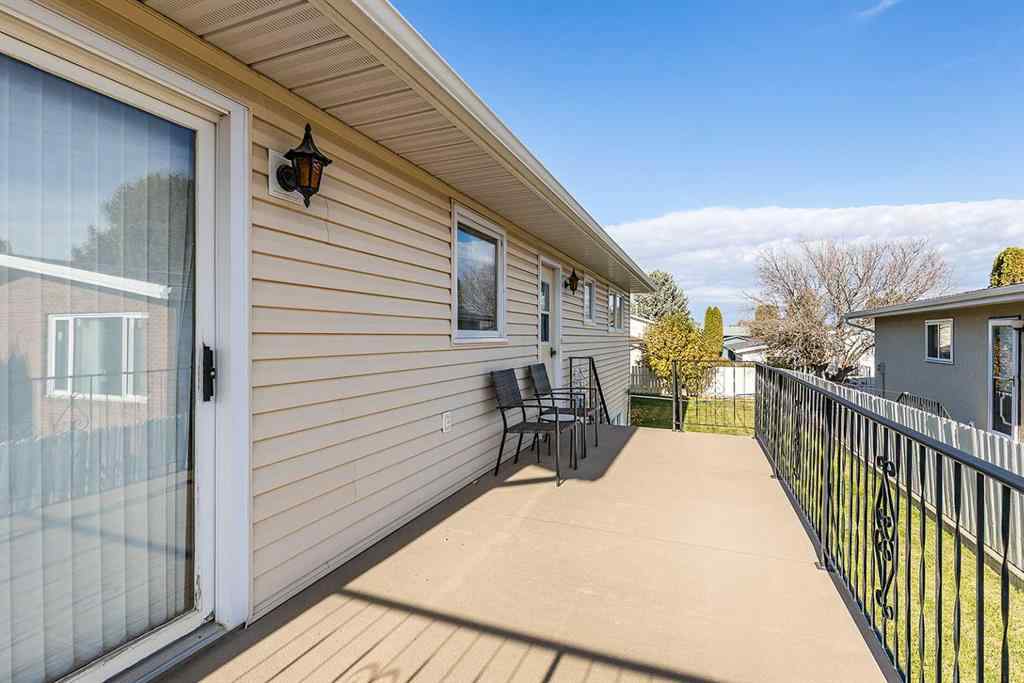MLS® A2267160 - 2481 12 Avenue SE in Connaught Medicine Hat, Residential