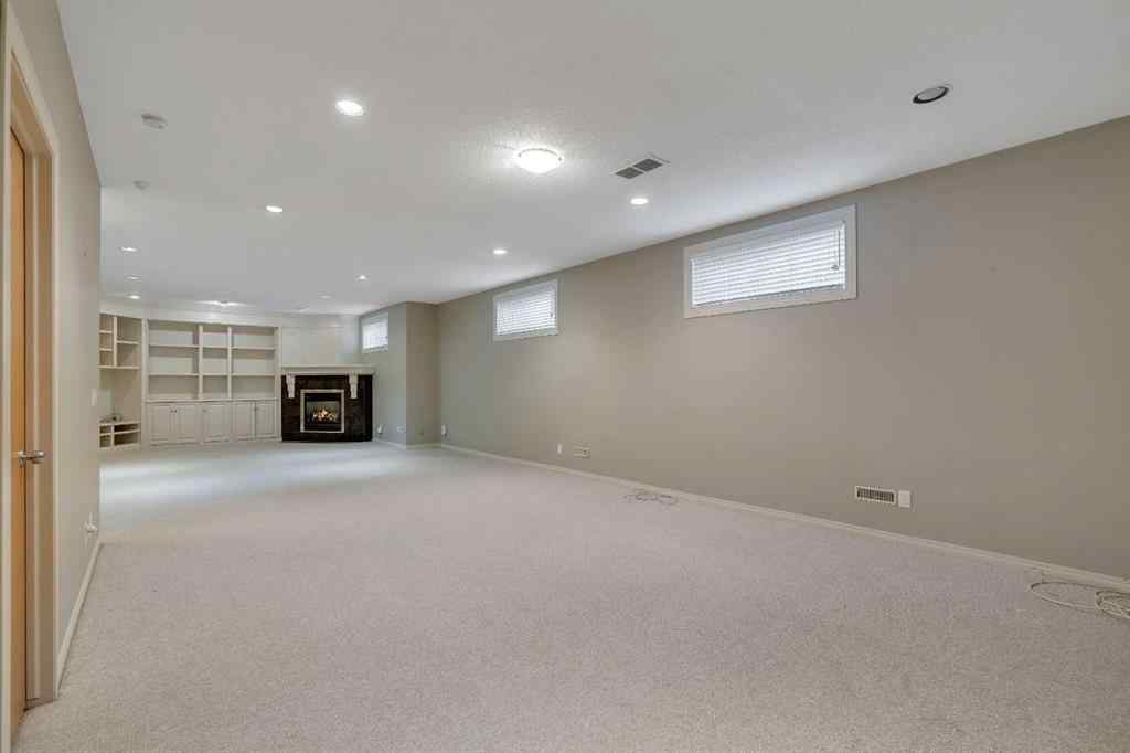 MLS® A2267161 - 106 Thornbird Way SE in Thorburn Airdrie, Residential