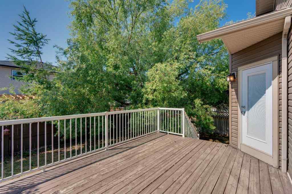 MLS® A2267161 - 106 Thornbird Way SE in Thorburn Airdrie, Residential