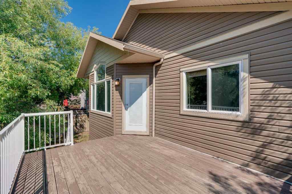 MLS® A2267161 - 106 Thornbird Way SE in Thorburn Airdrie, Residential