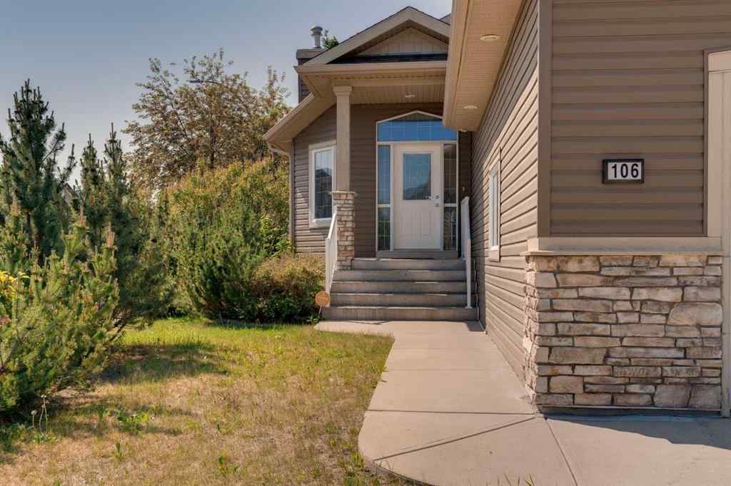 MLS® A2267161 - 106 Thornbird Way SE in Thorburn Airdrie, Residential
