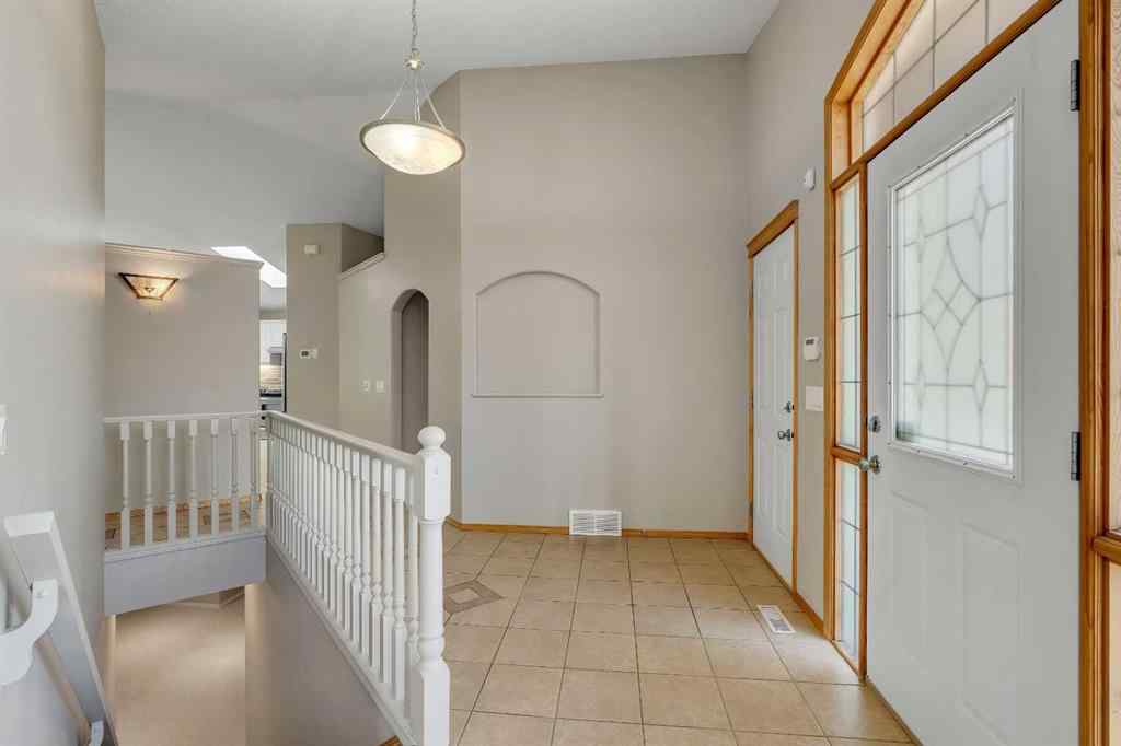 MLS® A2267161 - 106 Thornbird Way SE in Thorburn Airdrie, Residential