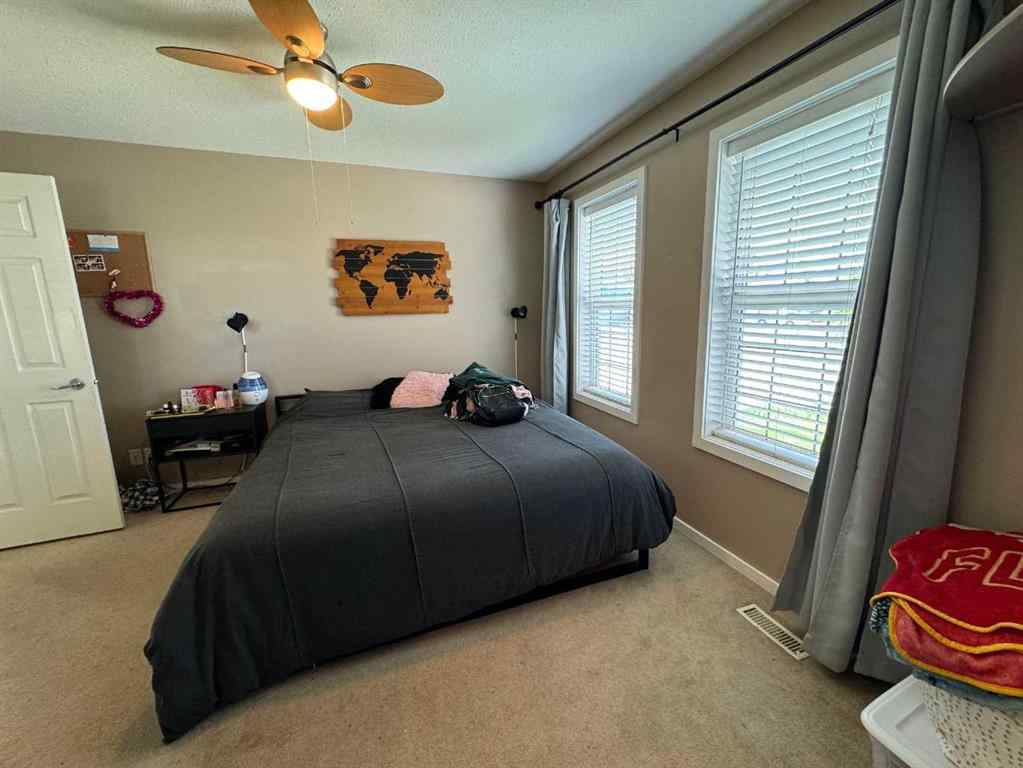 MLS® A2267162 - 3 Aberdeen Road W in West Highlands Lethbridge, Rental