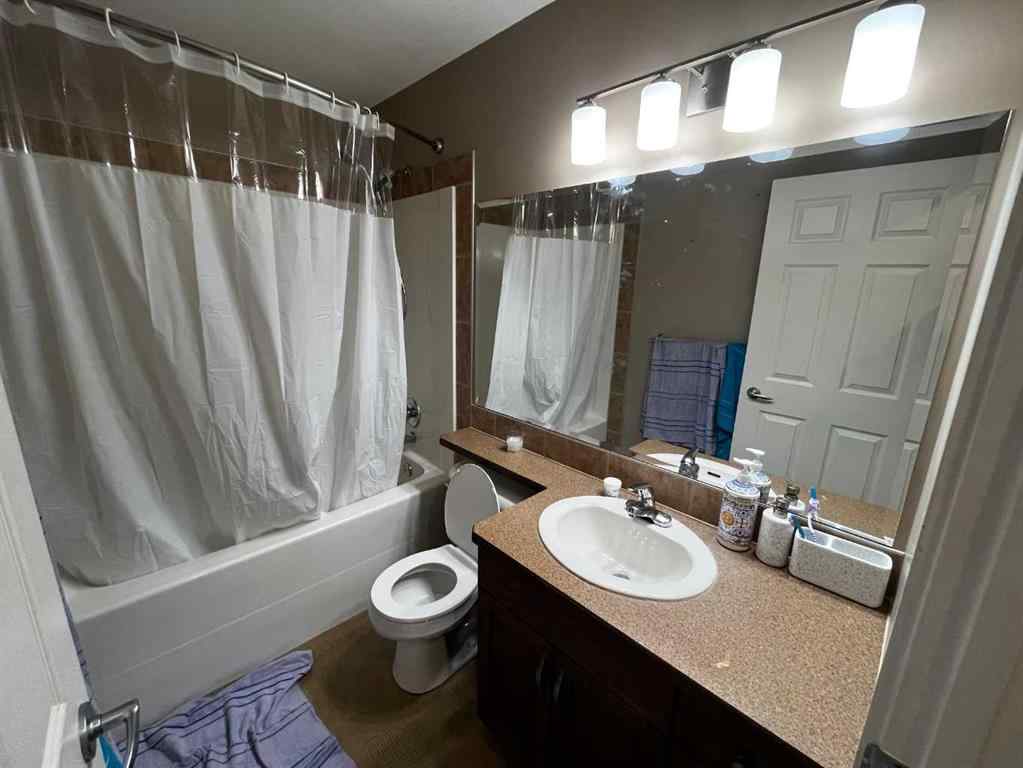 MLS® A2267162 - 3 Aberdeen Road W in West Highlands Lethbridge, Rental