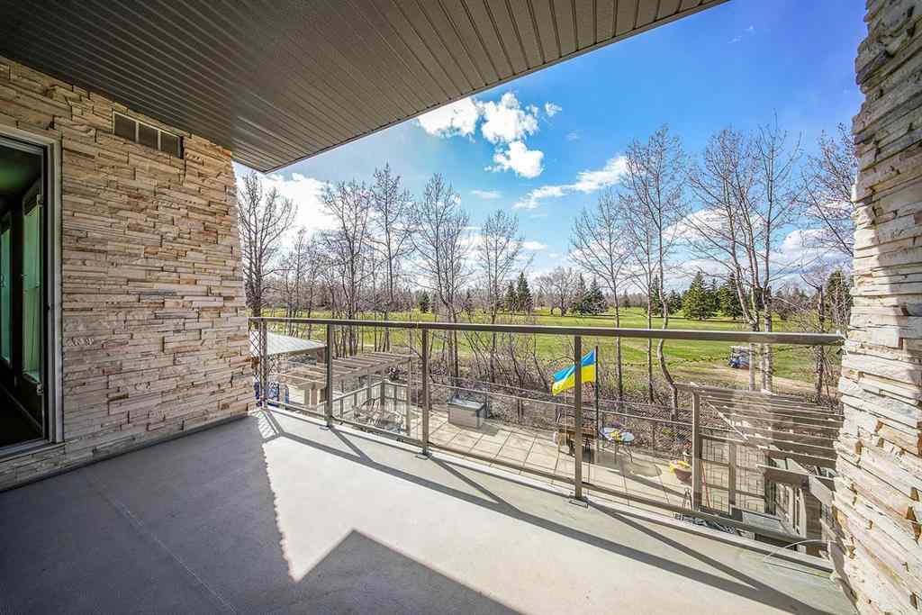 MLS® A2267164 - Unit #207 5040 53 Street  in Downtown Sylvan Lake, Residential